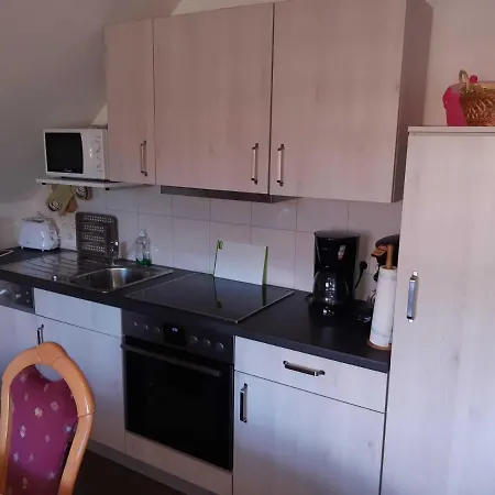 Helgas 4 Sterne Apartment *